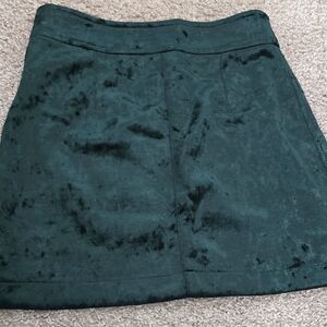 Storia Dark Green Velvet Mini Skirt